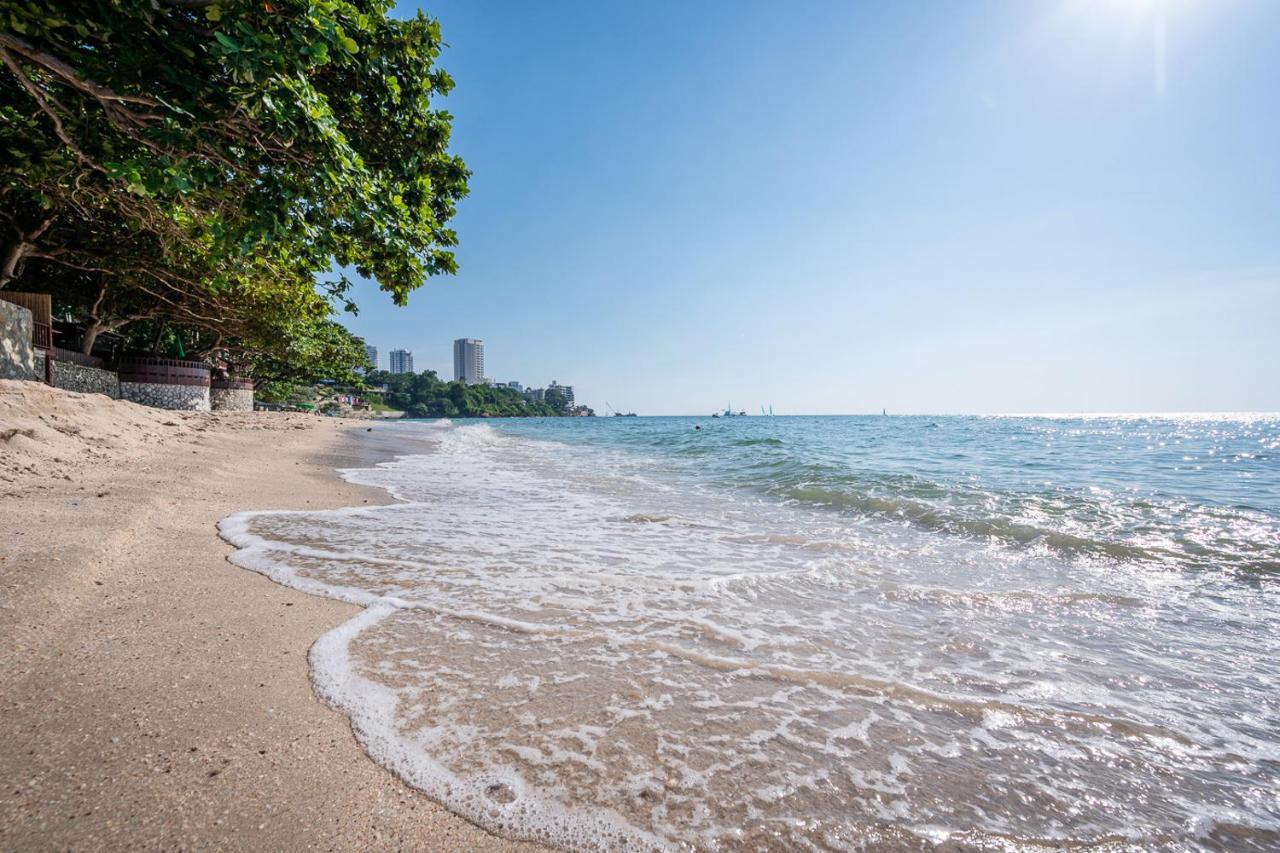 Majestic Residence Pool Villa 4 Bedrooms Private Beach Pattaya Exteriör bild