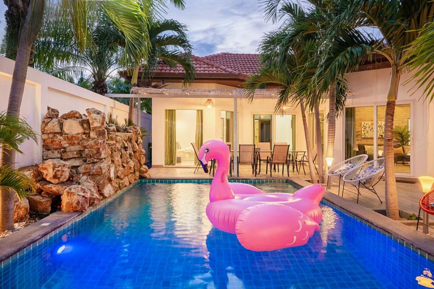 Majestic Residence Pool Villa 4 Bedrooms Private Beach Pattaya Exteriör bild