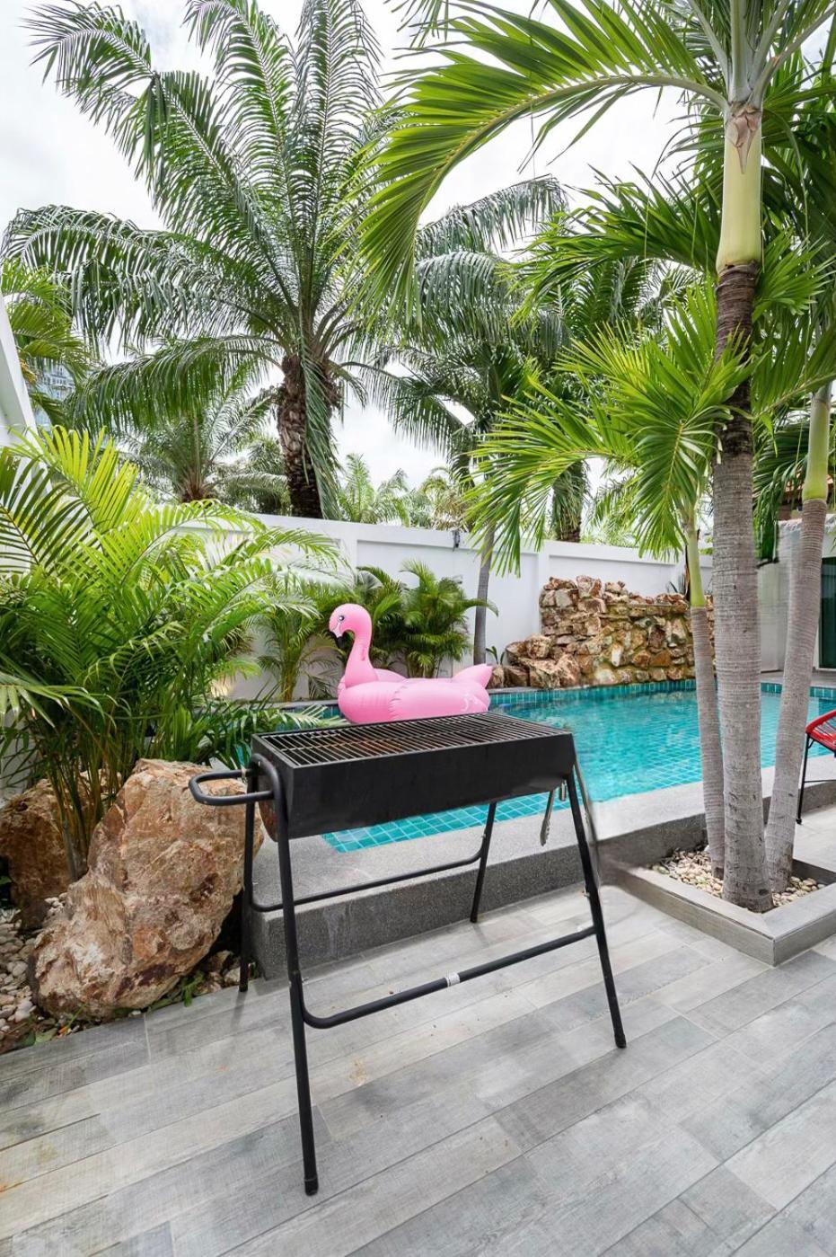Majestic Residence Pool Villa 4 Bedrooms Private Beach Pattaya Exteriör bild