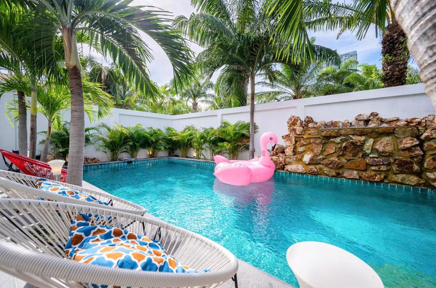 Majestic Residence Pool Villa 4 Bedrooms Private Beach Pattaya Exteriör bild