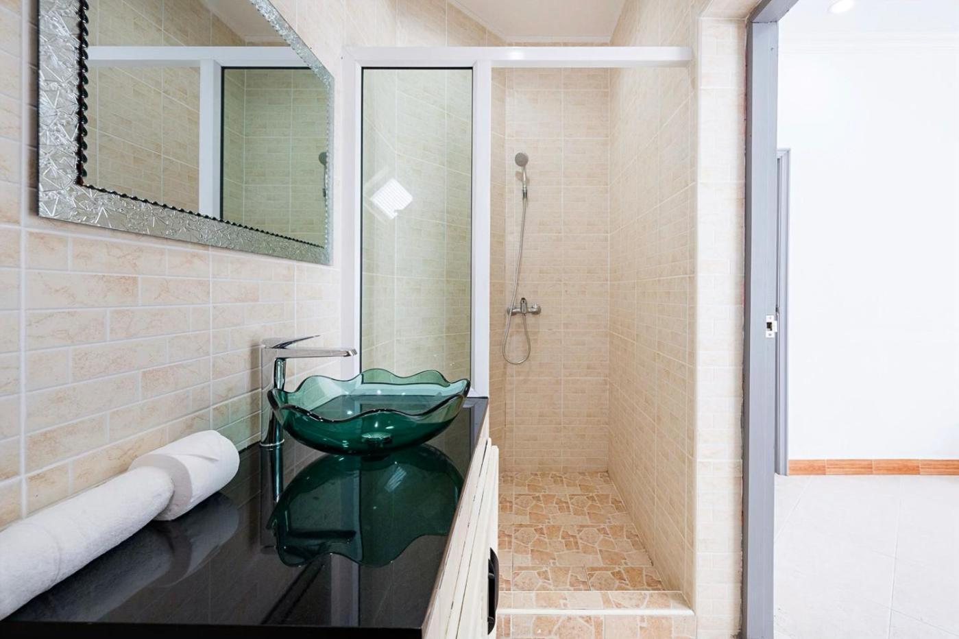 Majestic Residence Pool Villa 4 Bedrooms Private Beach Pattaya Exteriör bild