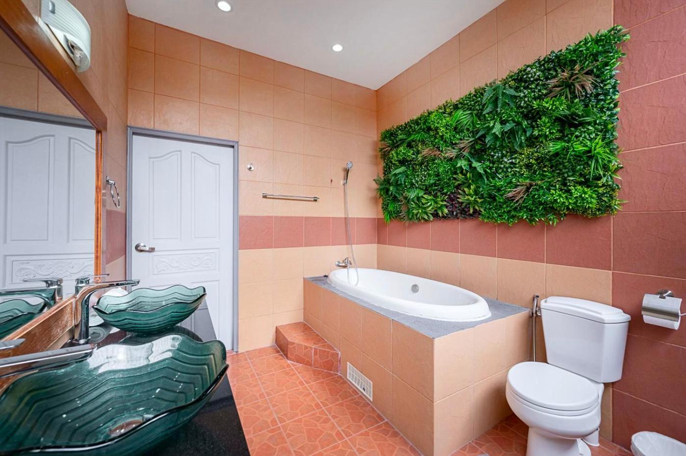 Majestic Residence Pool Villa 4 Bedrooms Private Beach Pattaya Exteriör bild