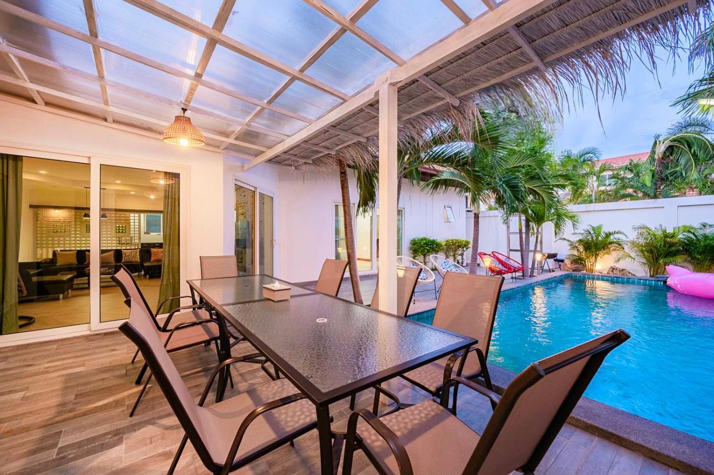 Majestic Residence Pool Villa 4 Bedrooms Private Beach Pattaya Exteriör bild